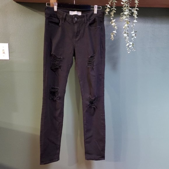 Hidden Jeans| Ripped Black Jeans - Picture 1 of 3